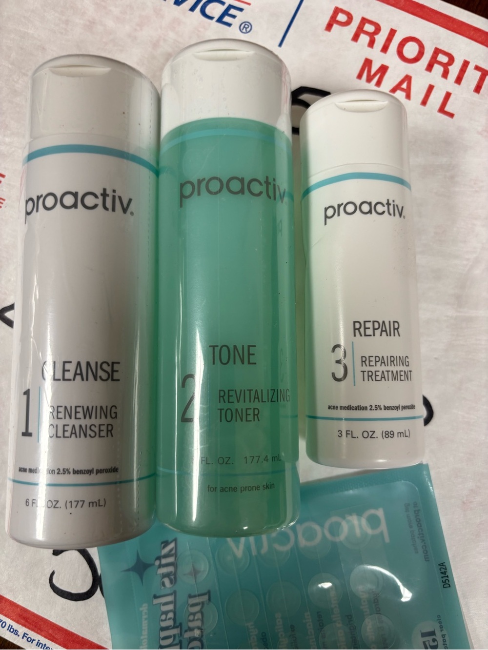 🆕 Proactiv 3-Step Skin Care Set - Picture 2 of 6